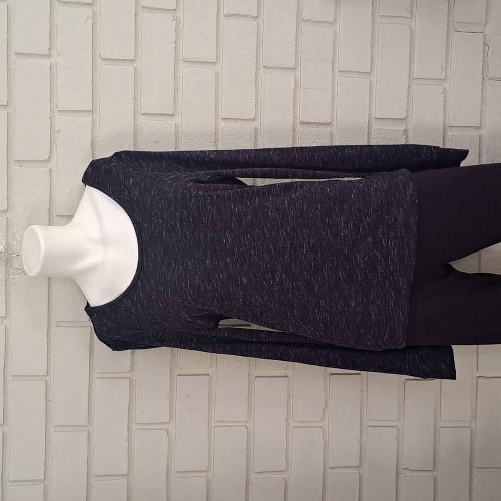 Threads 4 Thoughts Navy Blue/Black  Cut Out Back Sweater Top. Size Small NWT